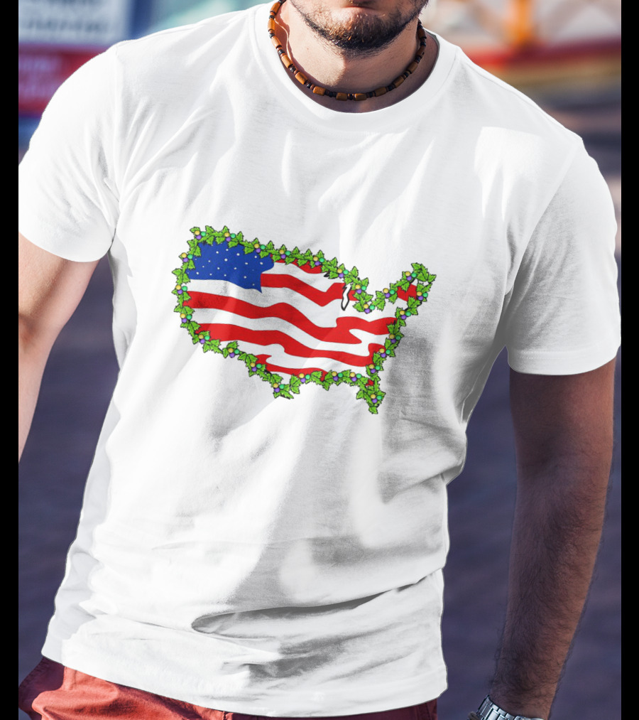 United States Map With Flag And Christmas Holly Decoration T-Shirt