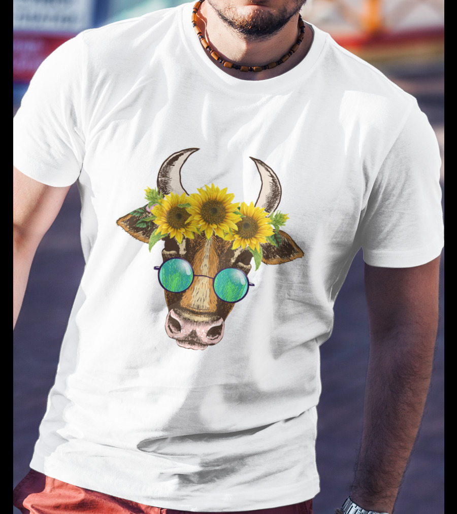 Cute Cow With Sunflower And Sunglasses Headpiece T-Shirt