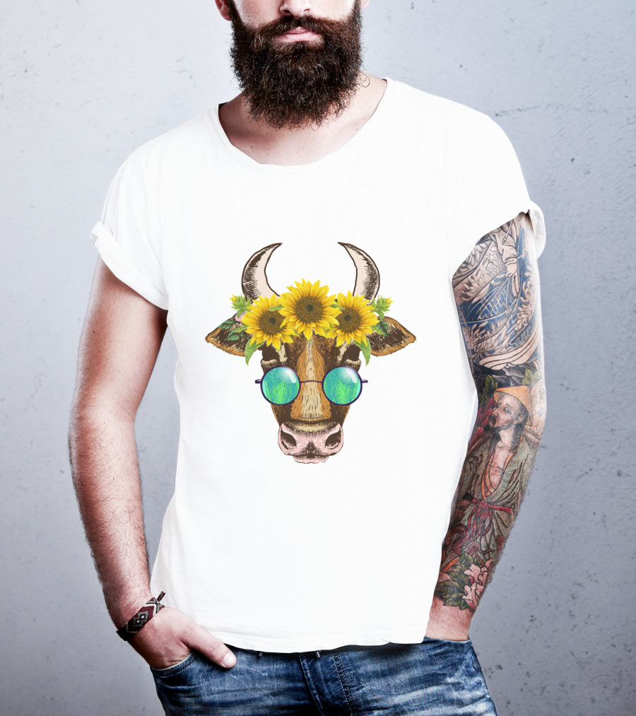 Cute Cow With Sunflower And Sunglasses Headpiece T-Shirt