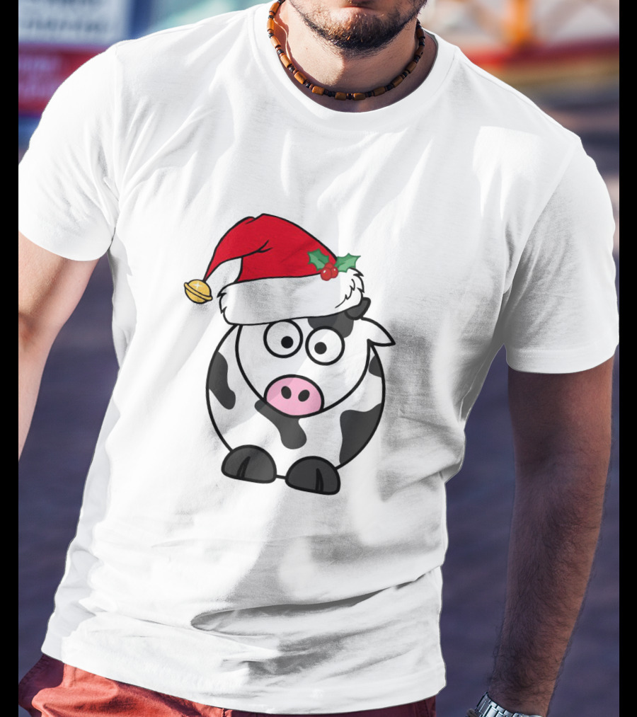 Cartoon Cow With Santa Hat And Holly Christmas Charm T-Shirt