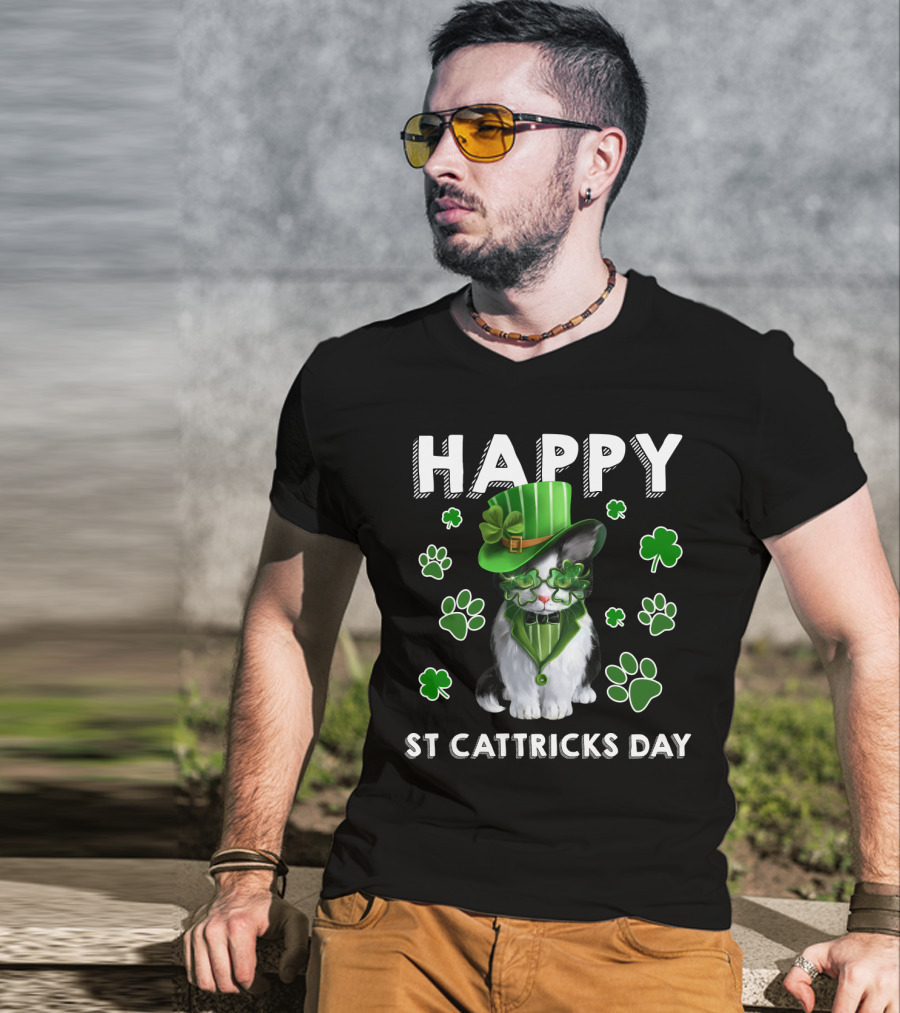 Happy St Cattrick's Day Funny Cats Shamrock T-Shirt