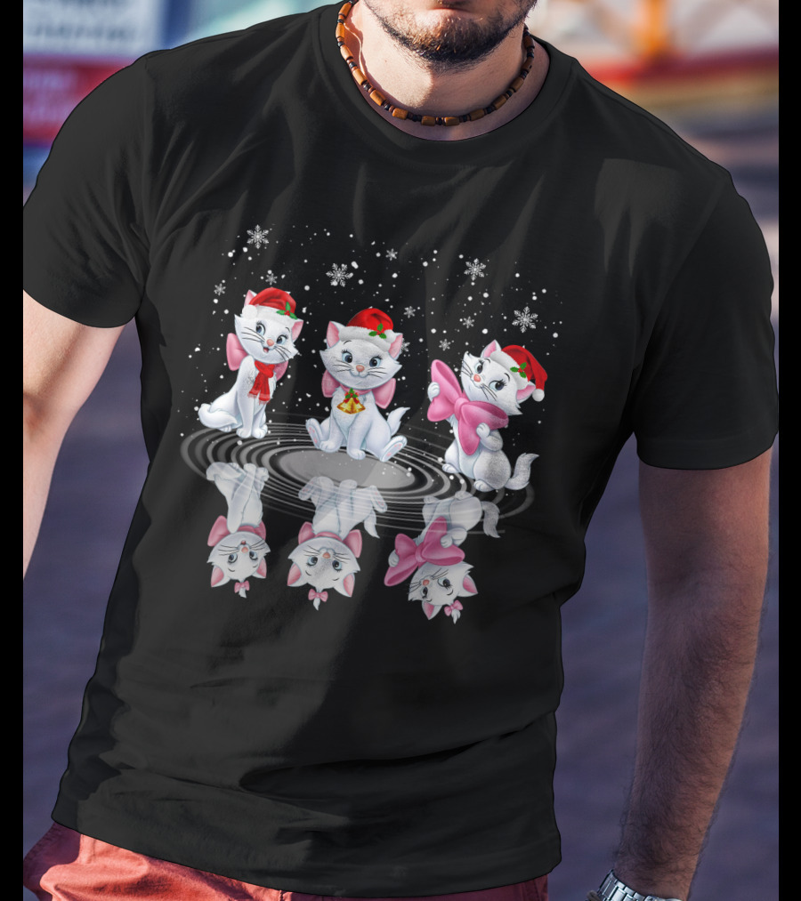 Marie Aristocats Christmas Kittens With Santa Hats And Bows T-Shirt