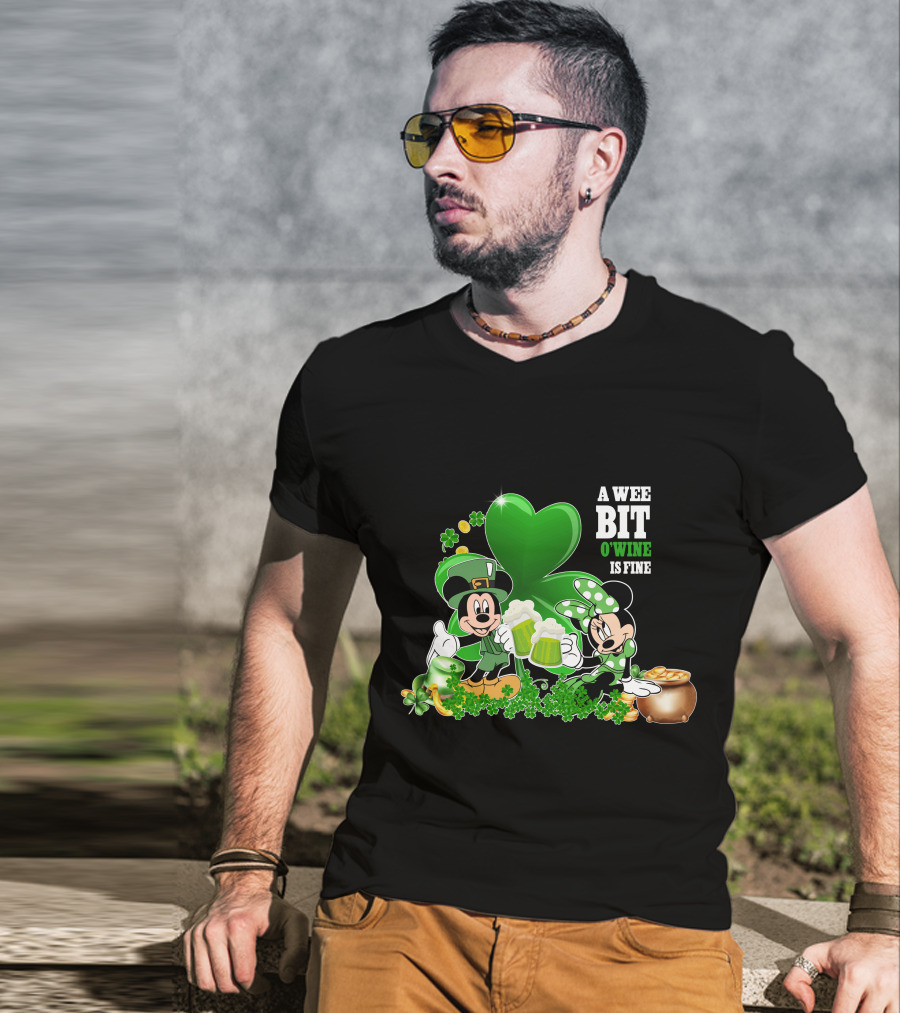 Mickey And Minnie A Wee Bit O'Wine Is Fine Patrick's Day T-Shirt