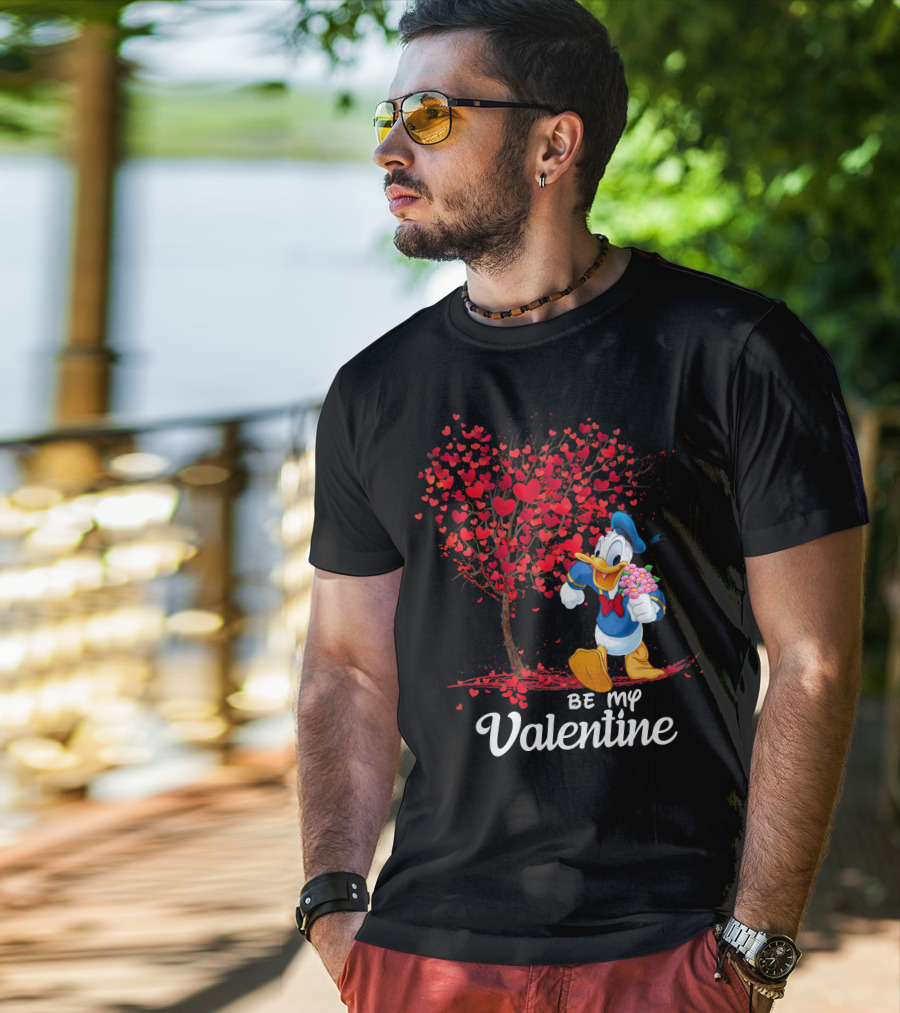 Donald Duck Be My Valentine Hearts Tree T-Shirt