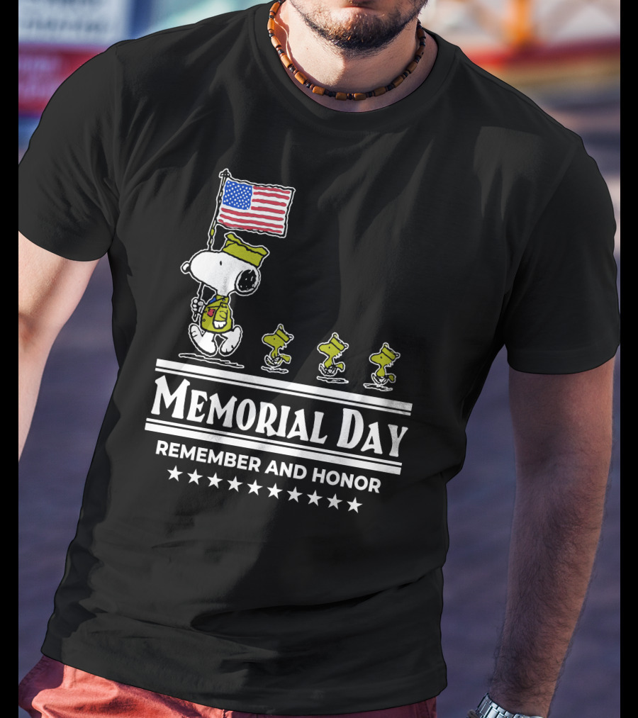 Snoopy Woodstock American Flag Memorial Day Remember And Honor T-Shirt
