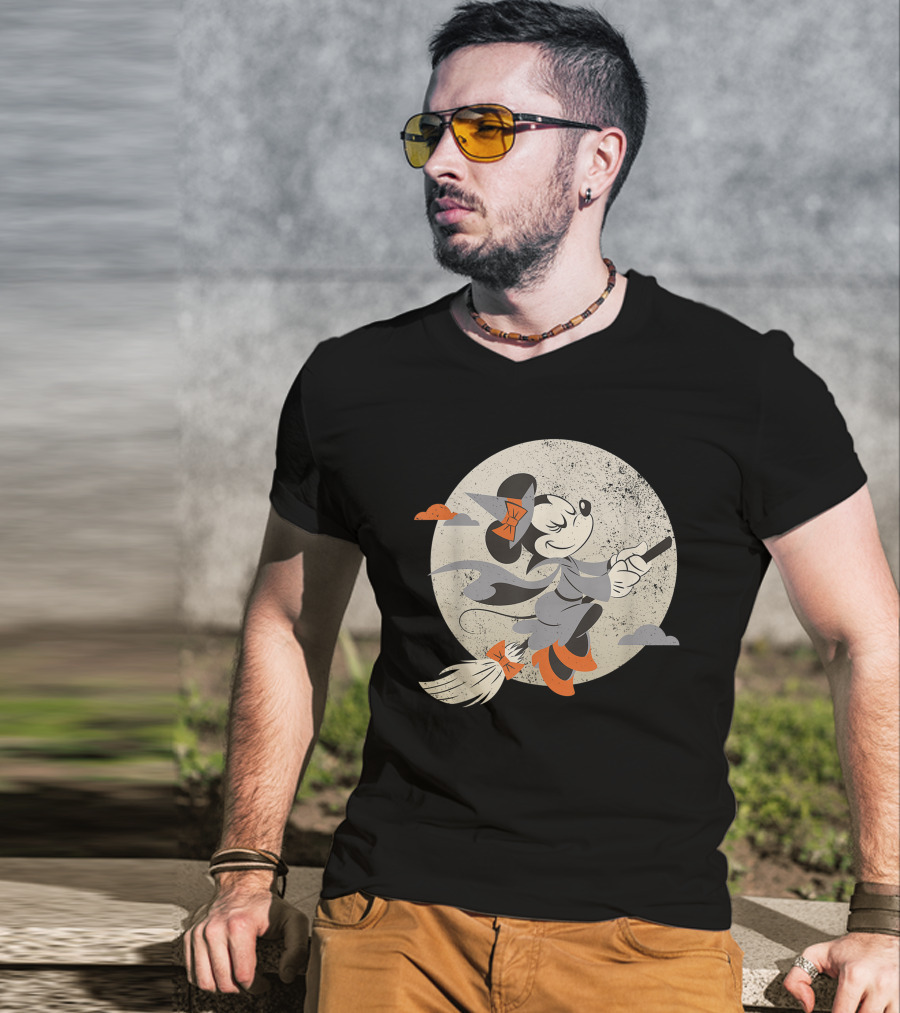 Minnie Mouse Disney Witch Flying On Broomstick Halloween Moon Scene T-Shirt