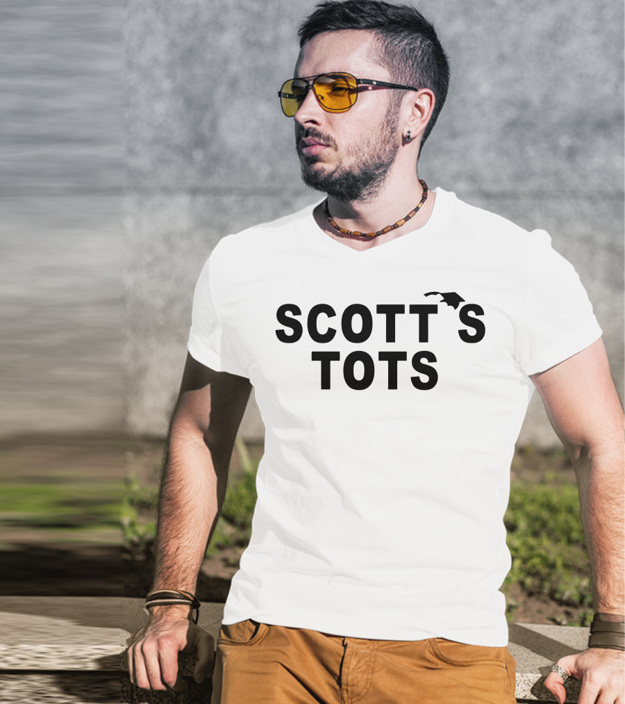 Scotts Tots Funny TV Show Reference Graduation Cap T-Shirt