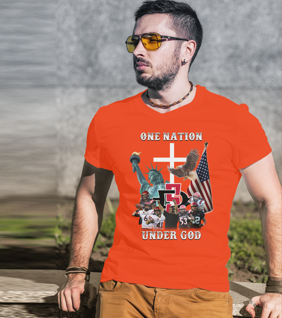 SDSA One Nation Under God Coach Statue Liberty Flag Eagle Football T-Shirt
