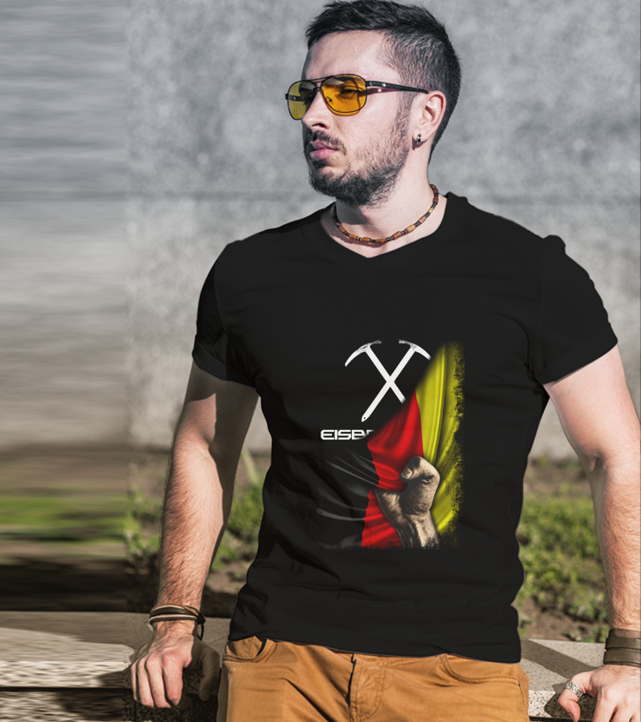 Eisbrecher Flagge Duo Pickaxes German Colors Fist T-Shirt