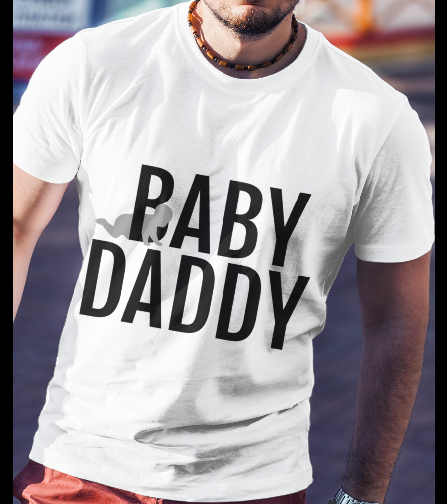 Baby Daddy Silhouette With Crawling Baby Image T-Shirt