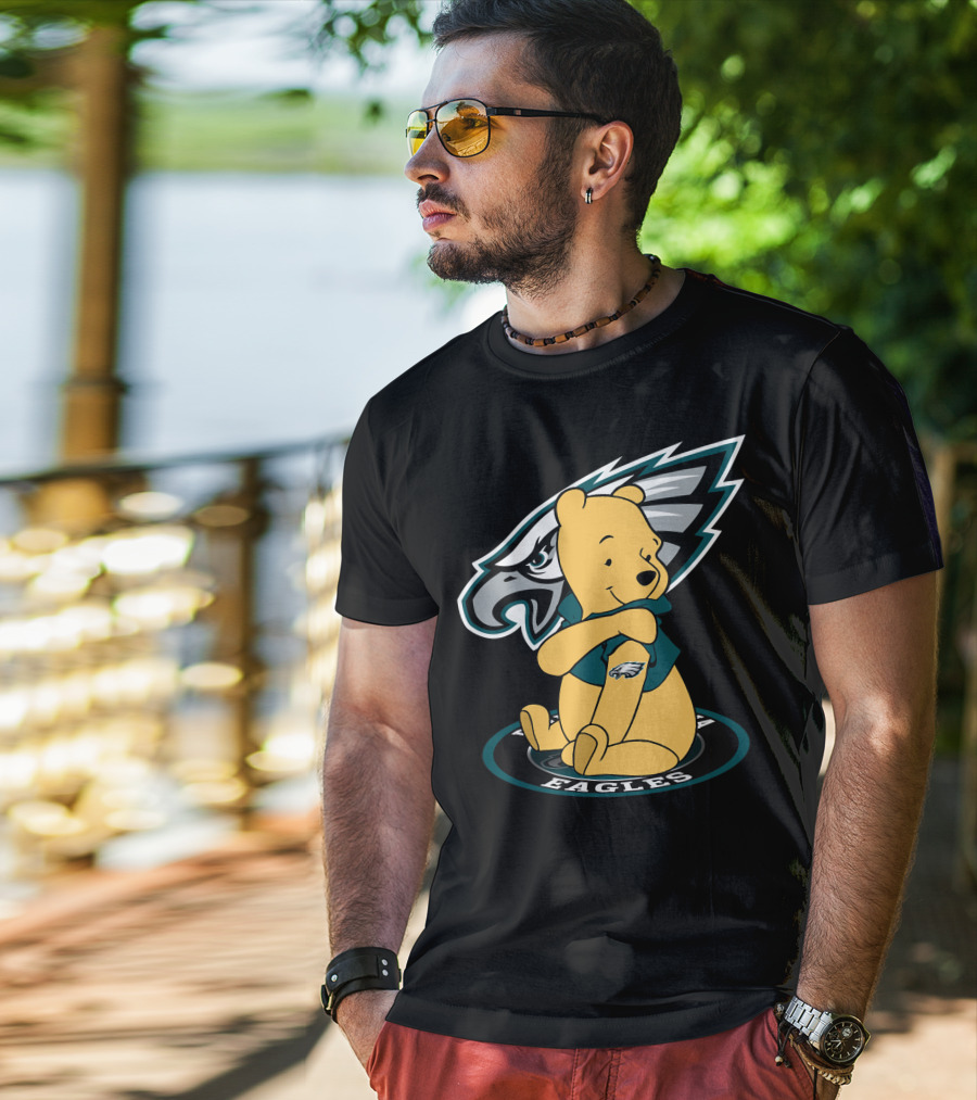 Philadelphia Eagles Pooh Bear Crossover T-Shirt