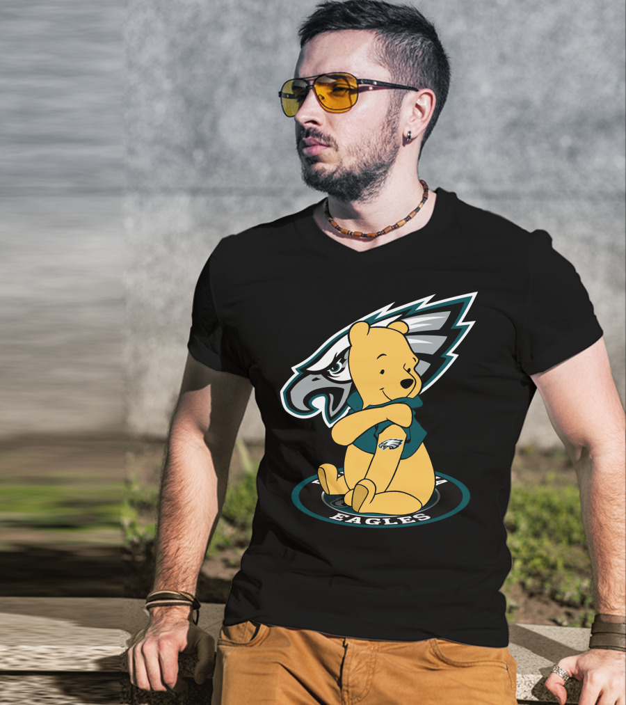 Philadelphia Eagles Pooh Bear Crossover T-Shirt