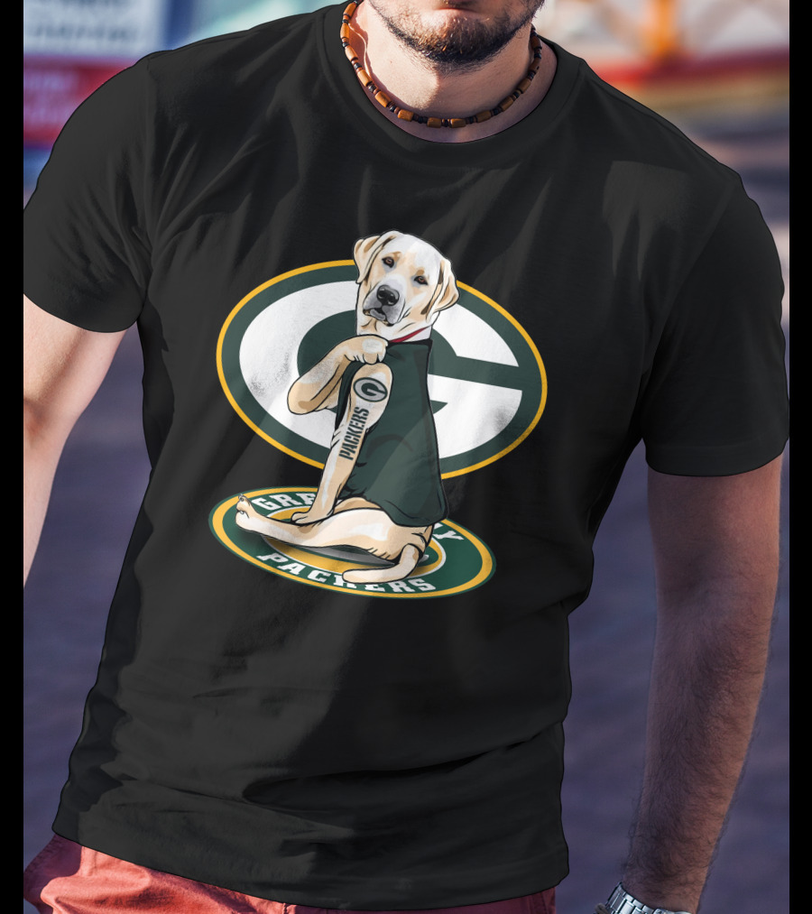 Labrador Green Bay Packers Football Fan Dog T-Shirt