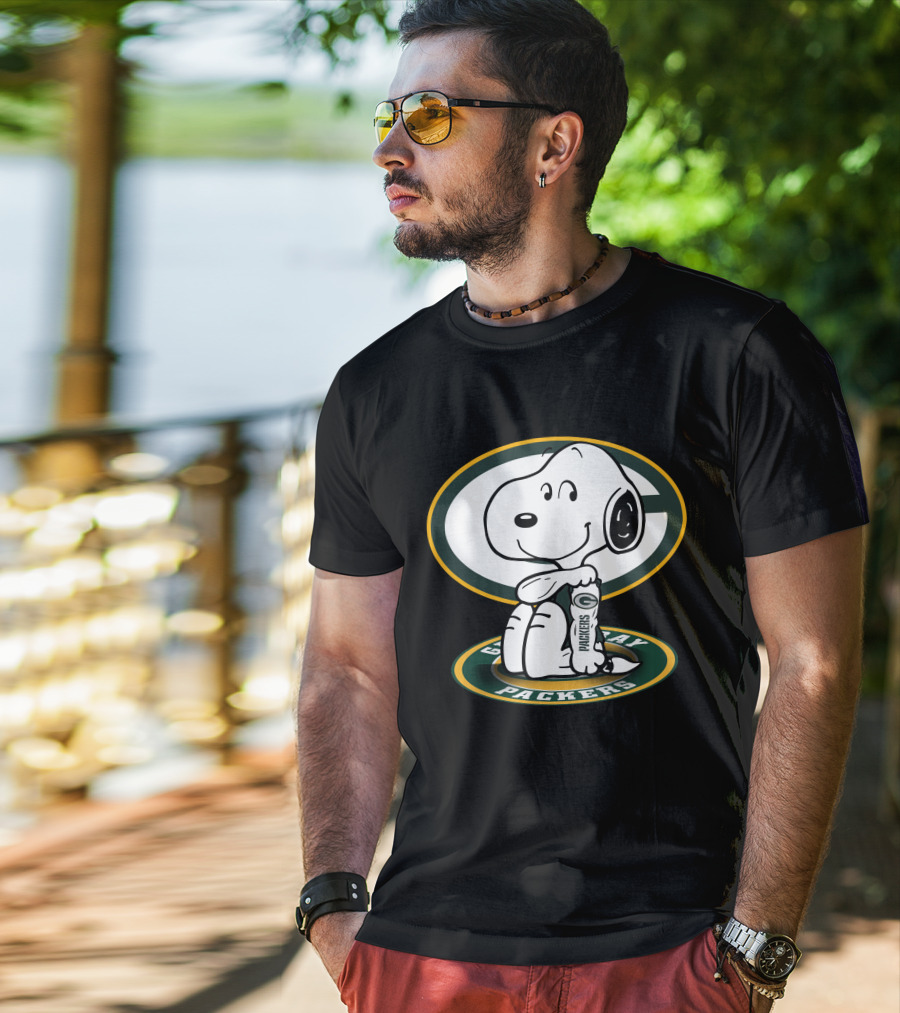 Snoopy Green Bay Packers T-Shirt