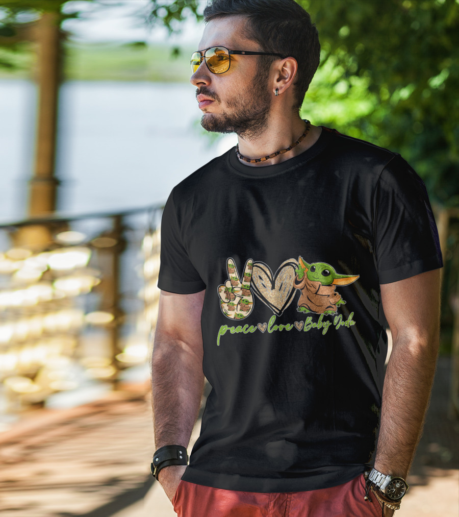 Peace Heart Hand Sign Green Creature Baby Yoda T-Shirt