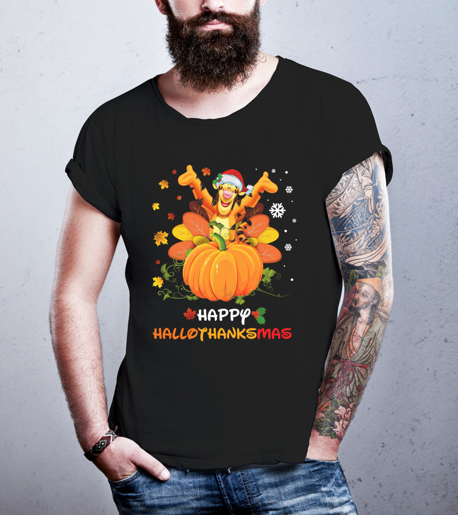 Happy Hallothankmas Tigger Santa Pumpkin Snowflakes Leaves T-Shirt