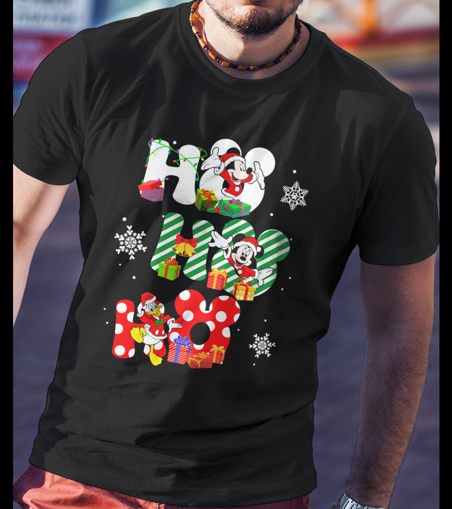 Mickey Mouse And Donald Duck Ho Ho Ho Christmas Snowflakes And Presents T-Shirt