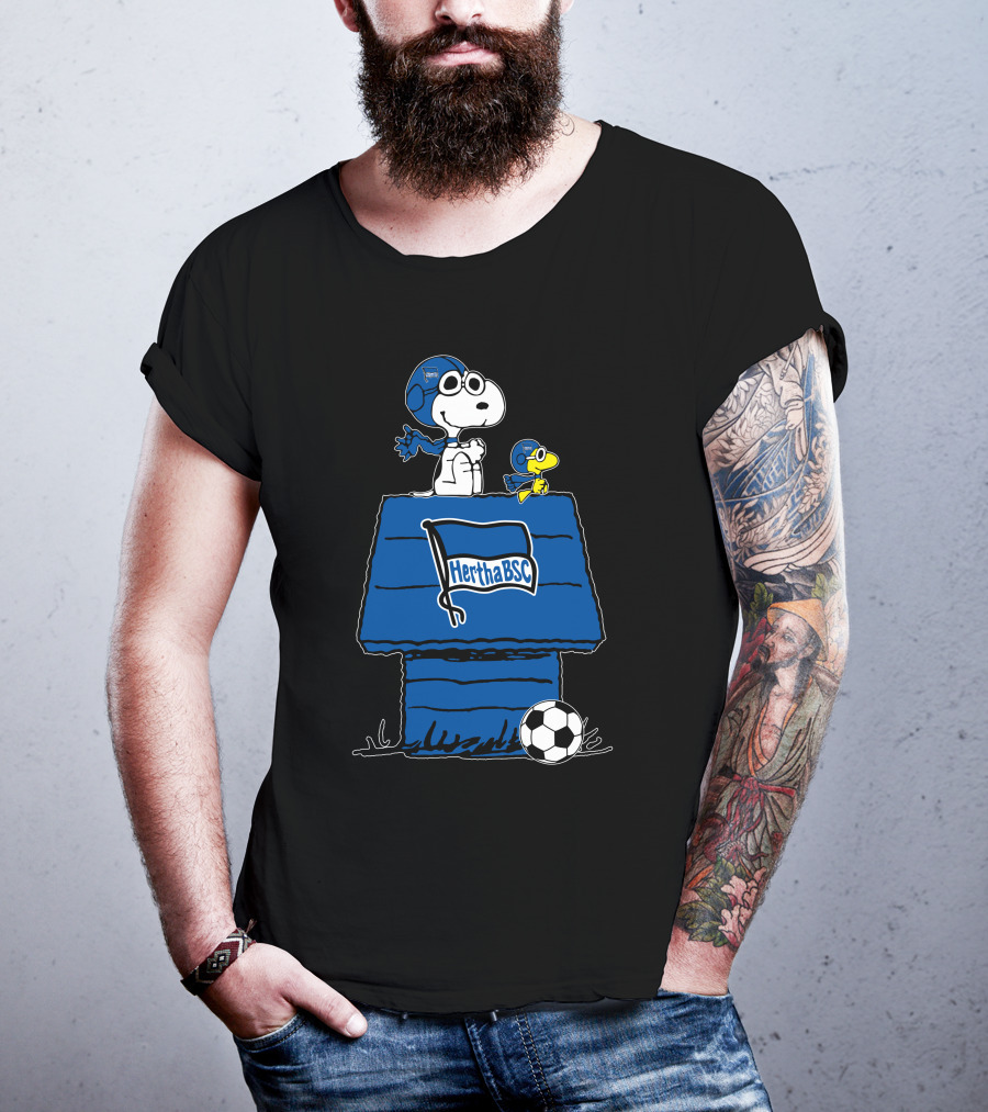 Hertha BSC Snoopy And Woodstock Doghouse Soccer T-Shirt