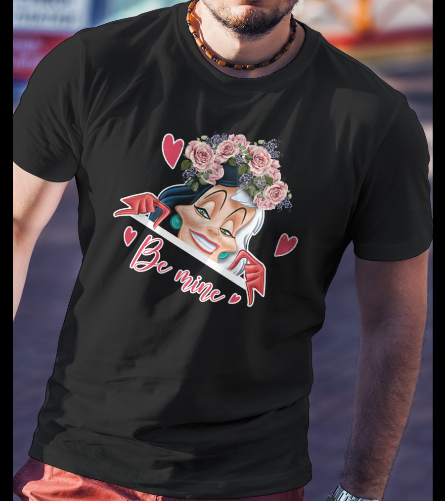 Cruella Be Mine Roses Hearts T-Shirt