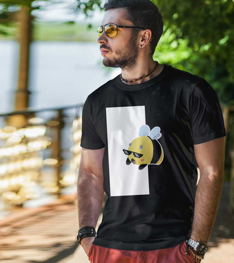 Tubbo And Ranboo Cool Bee Sunglasses Black And White Background T-Shirt