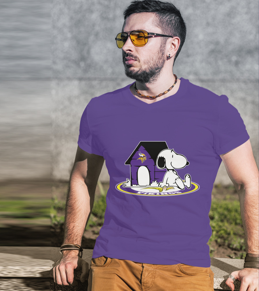 Snoopy Minnesota Vikings Football Fan Now And Forever T-Shirt