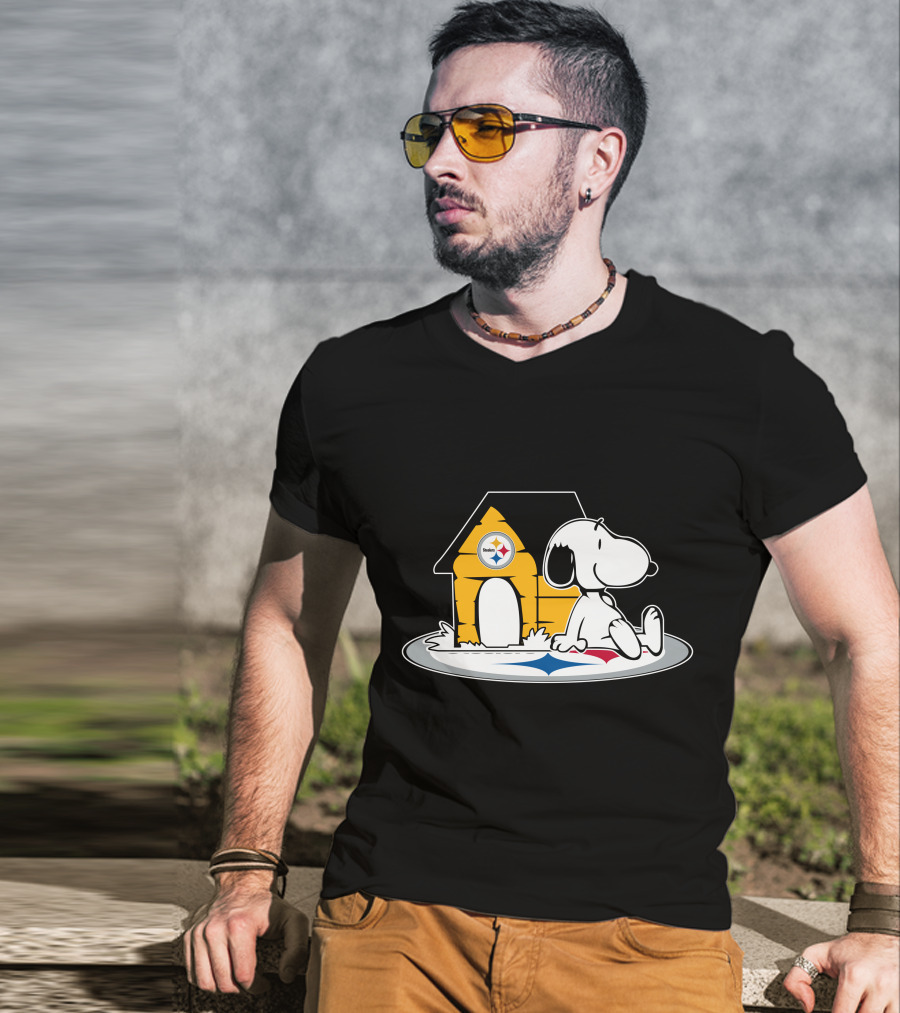 Snoopy With Pittsburgh Steelers Doghouse Football Fan Forever T-Shirt