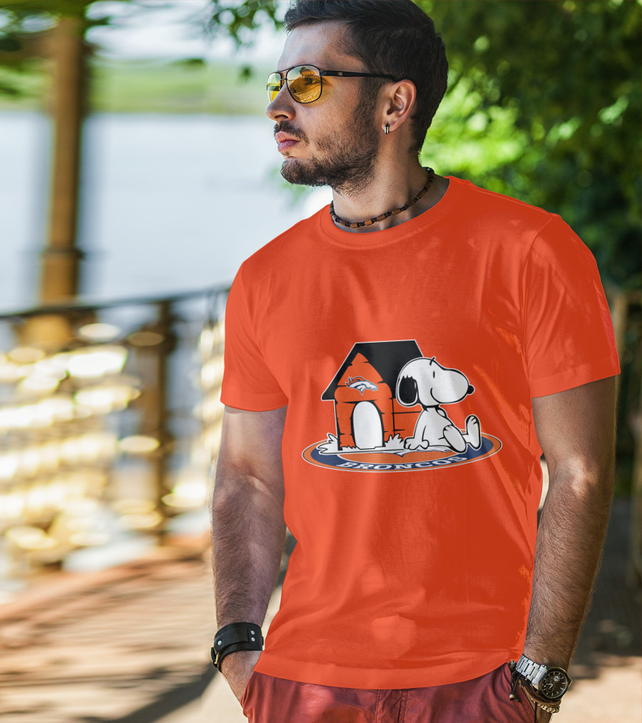 Denver Broncos Snoopy Fan Forever T-Shirt