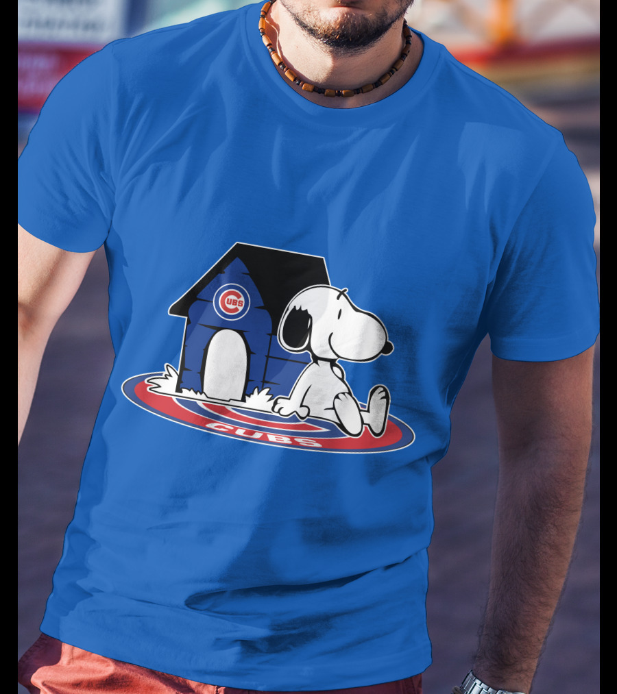 Chicago Cubs Snoopy Fan Forever T-Shirt