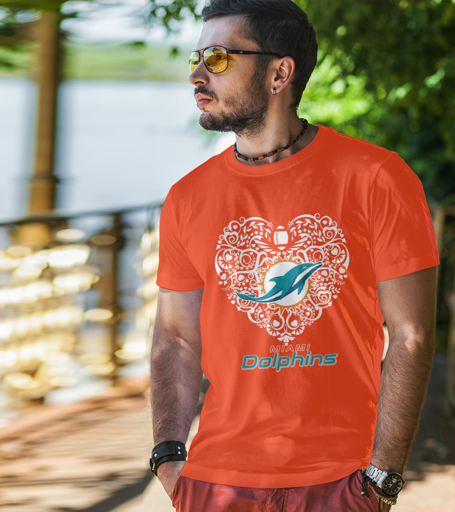Love My Miami Dolphins Heart Football Theme T-Shirt