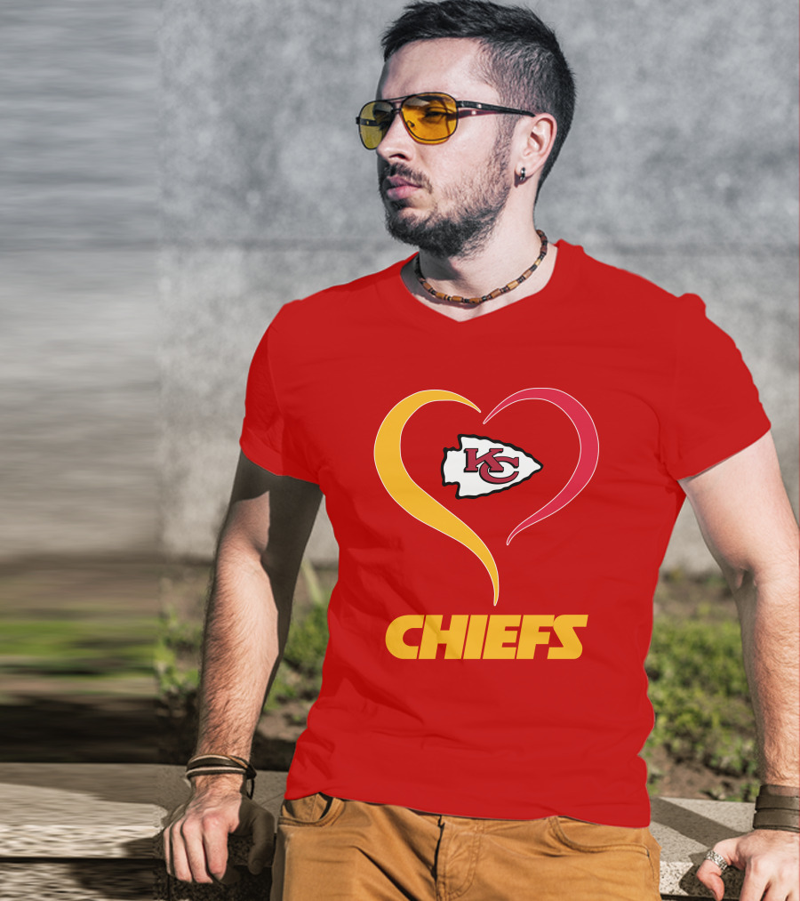 Kansas City Chiefs Heart Logo Chiefs T-Shirt