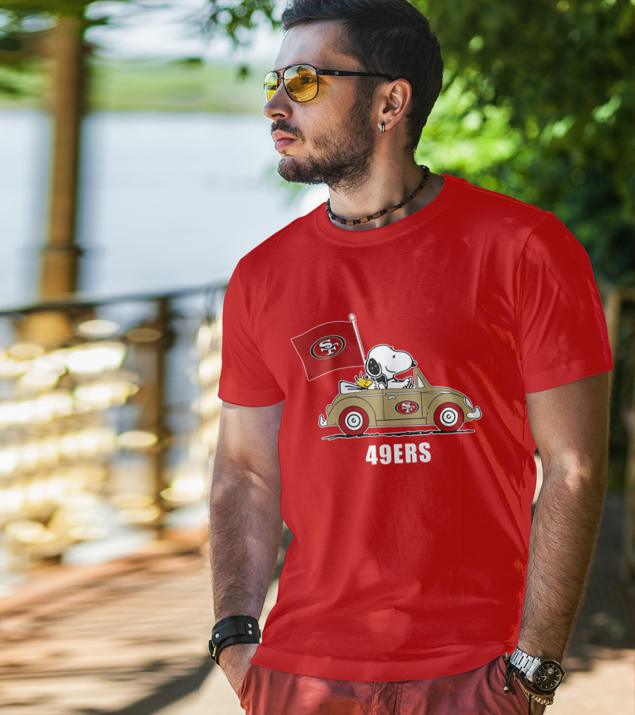 San Francisco 49ers Snoopy Driving Car With Sf Flag T-Shirt