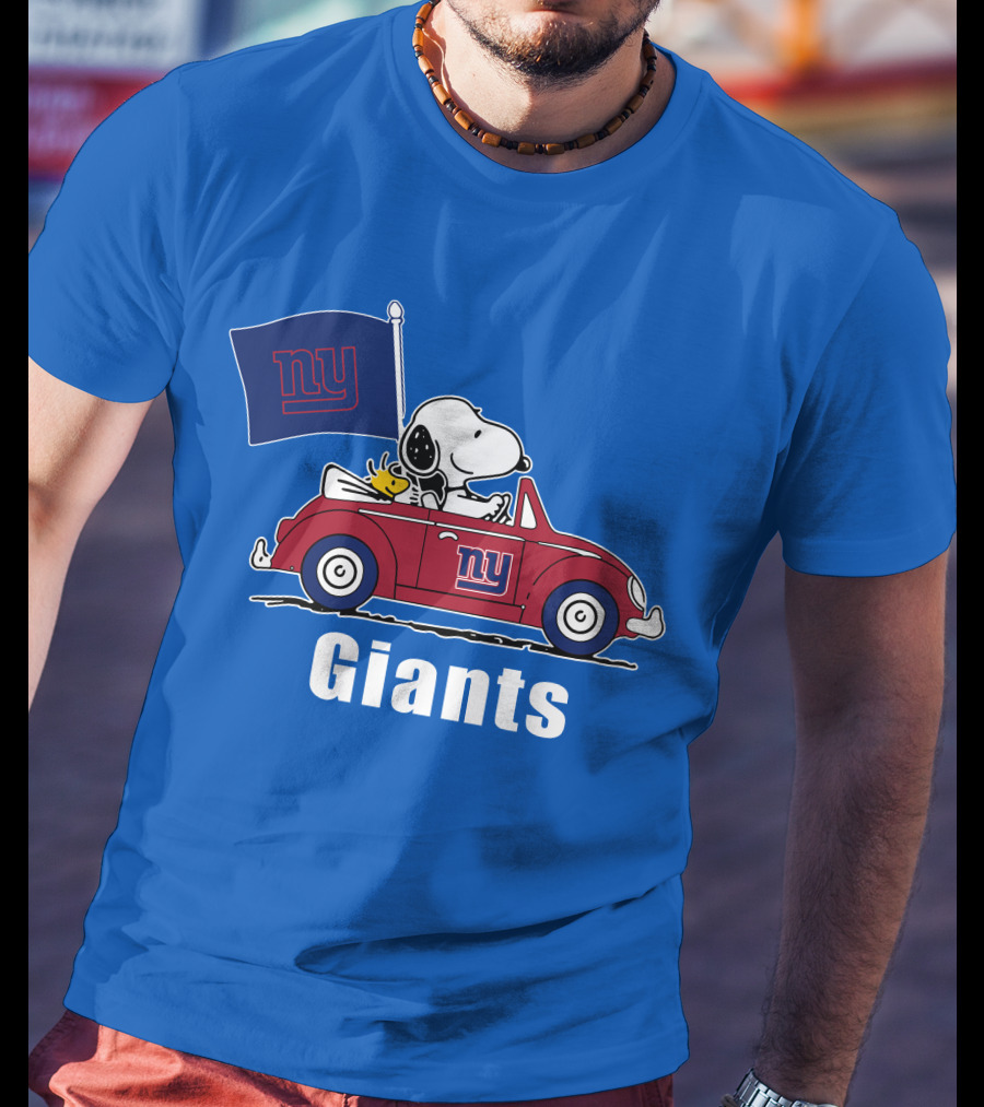 New York Giants Snoopy Driving With Woodstock And Flag T-Shirt