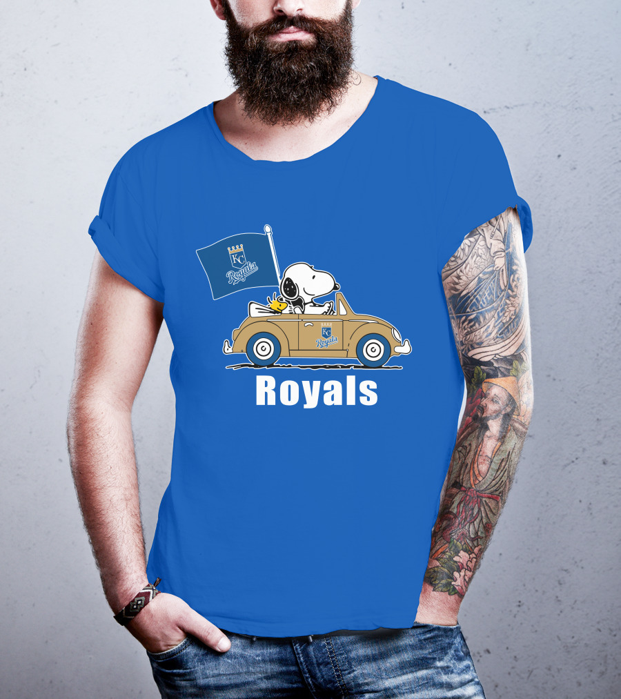 Royals Snoopy KC Royals Flag Peanuts Car T-Shirt