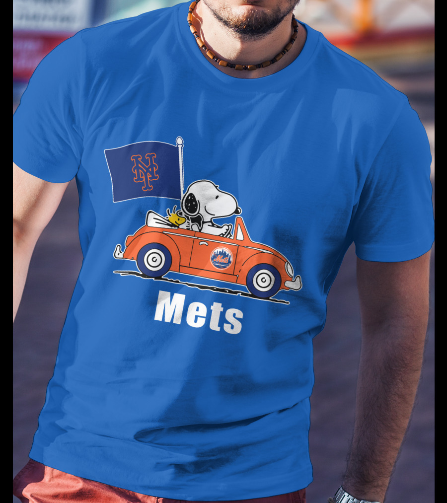Mets Snoopy Driving With Woodstock And Flag T-Shirt
