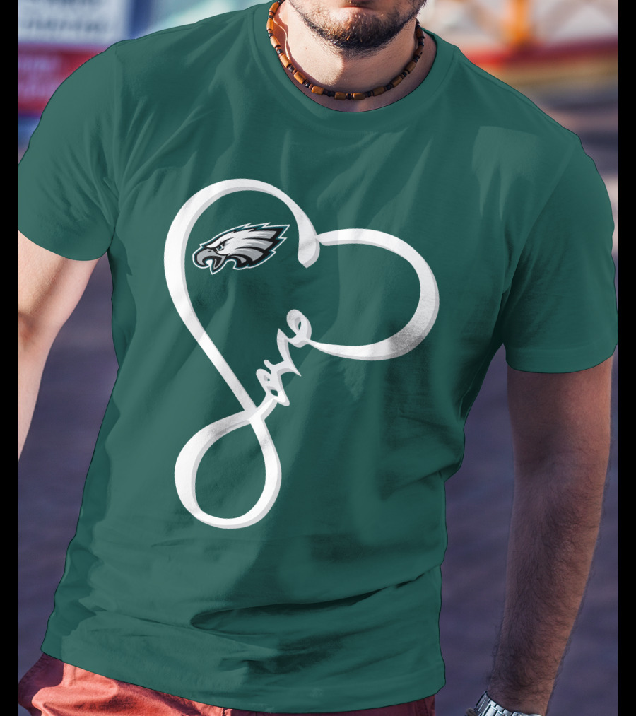 Philadelphia Eagles Love Heart T-Shirt