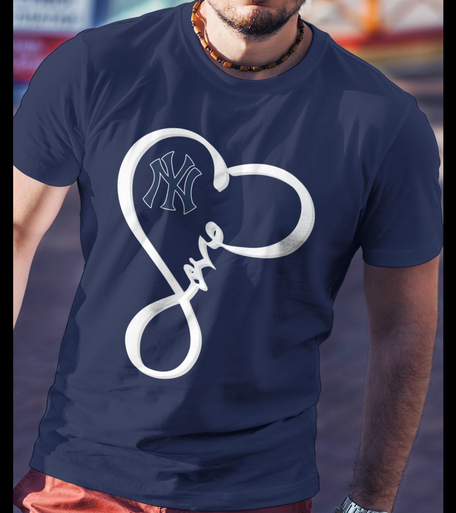 Yankees Love Heart T-Shirt