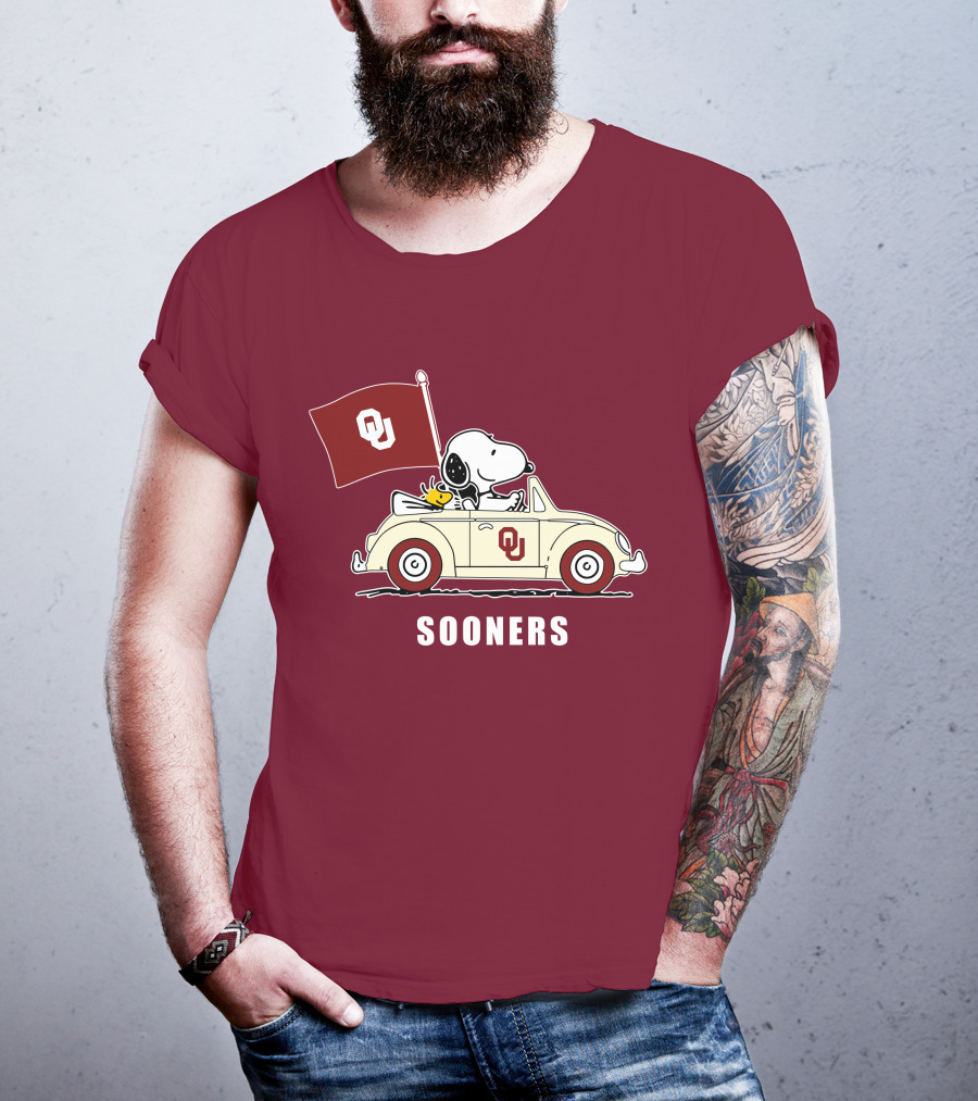 Snoopy Driving Oklahoma Sooners OU Flag Retro Car T-Shirt