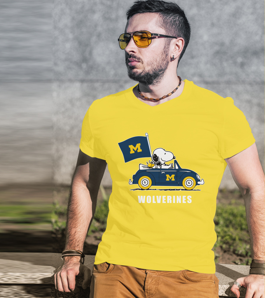 Michigan Wolverines Snoopy Driving With Flag T-Shirt