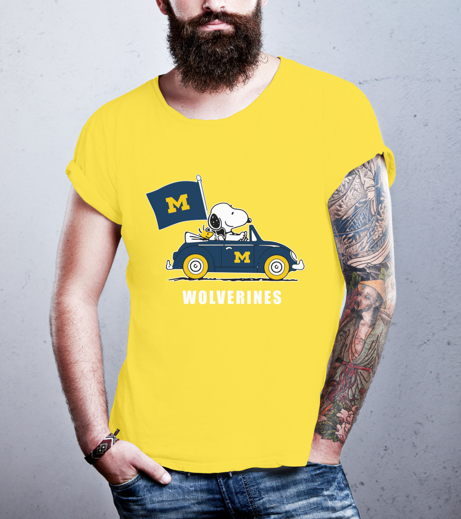 Michigan Wolverines Snoopy Driving With Flag T-Shirt