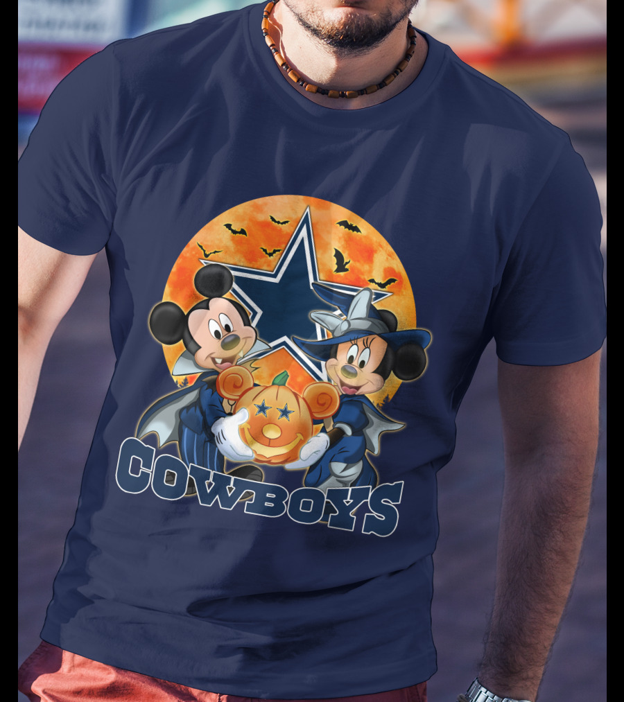 Cowboys Halloween Mickey Mouse And Minnie Mouse With Pumpkin Dallas T-Shirt