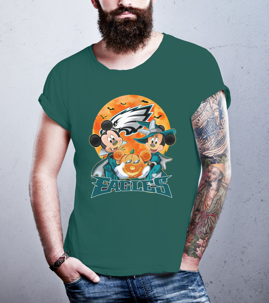Philadelphia Eagles Mickey And Minnie Halloween Pumpkin T-Shirt