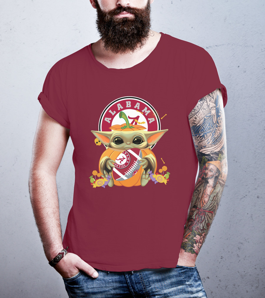 Halloween Pumpkin Baby Yoda Hug Alabama Crimson Tide Football T-Shirt
