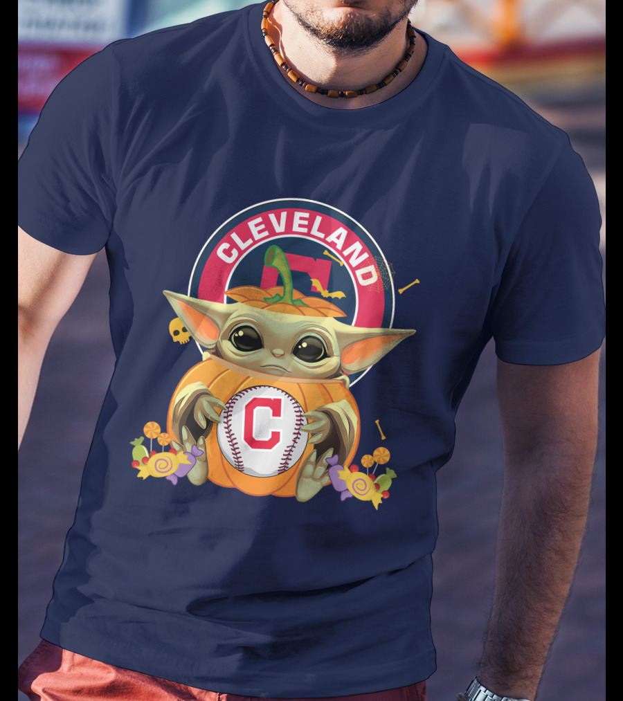 Halloween Pumpkin Baby Yoda Hug Cleveland Baseball Team T-Shirt