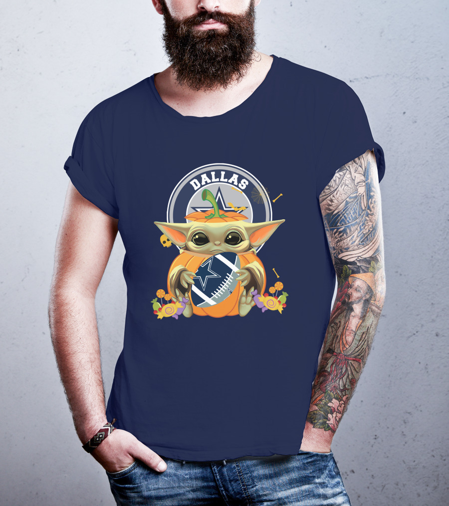 Halloween Pumpkin Baby Yoda Hug Dallas Cowboys Football T-Shirt