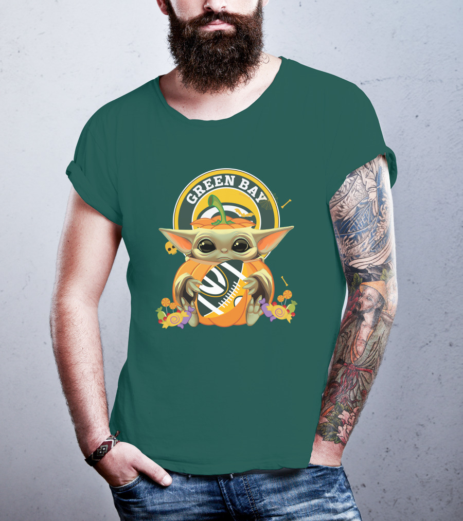 Halloween Pumpkin Baby Yoda Hug Green Bay Packers T-Shirt