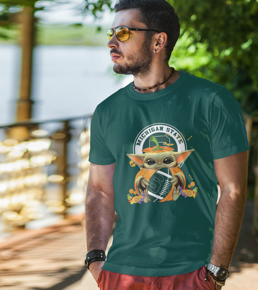 Halloween Pumpkin Baby Yoda Michigan State Spartans T-Shirt