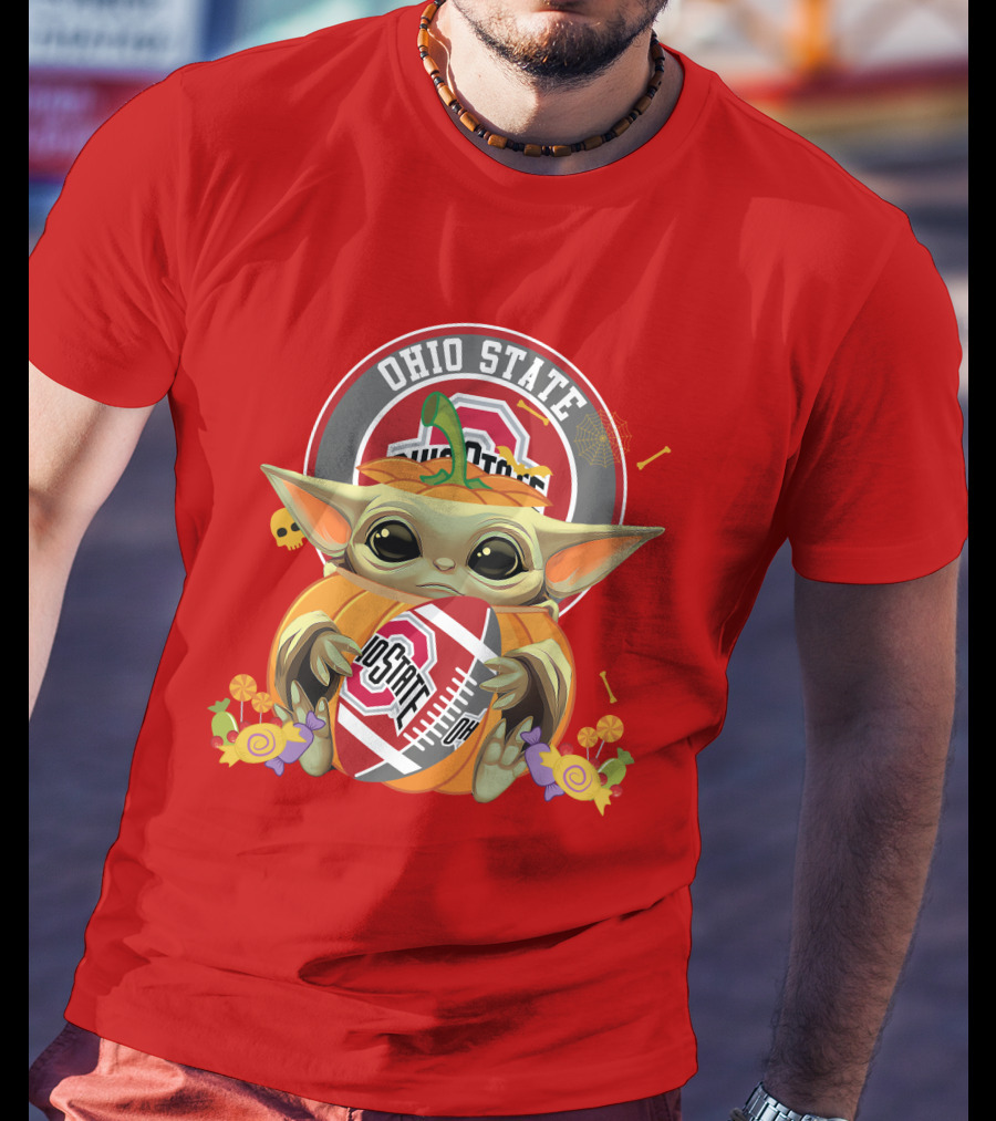 Halloween Pumpkin Ohio State Buckeyes Baby Yoda Hug Football T-Shirt
