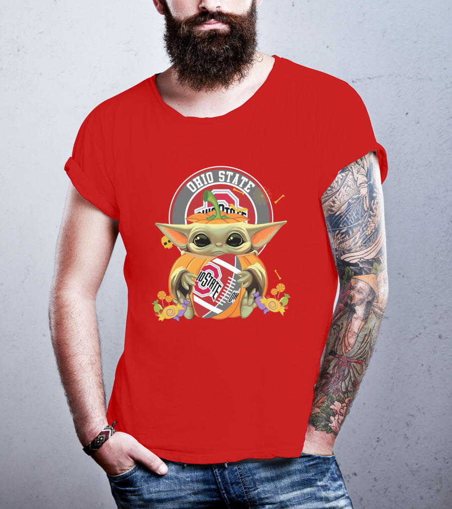Halloween Pumpkin Ohio State Buckeyes Baby Yoda Hug Football T-Shirt