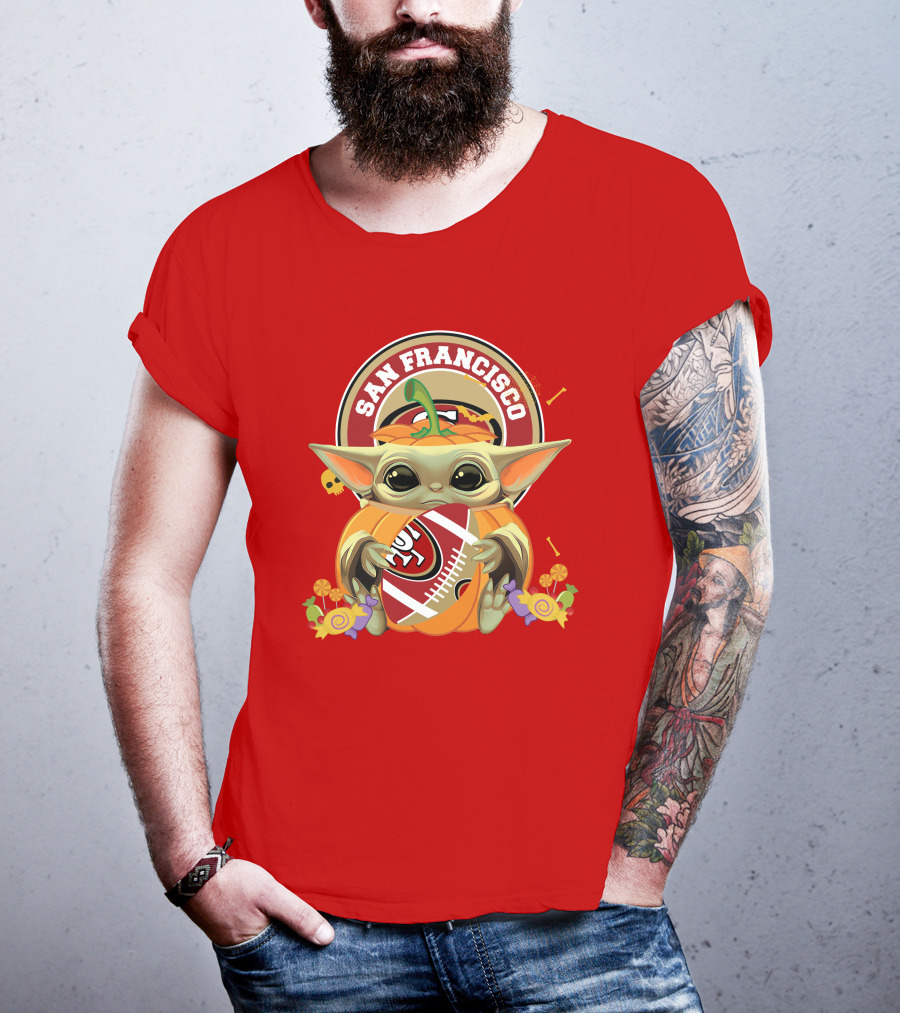 Halloween Pumpkin Baby Yoda Hug San Francisco 49ers Football T-Shirt