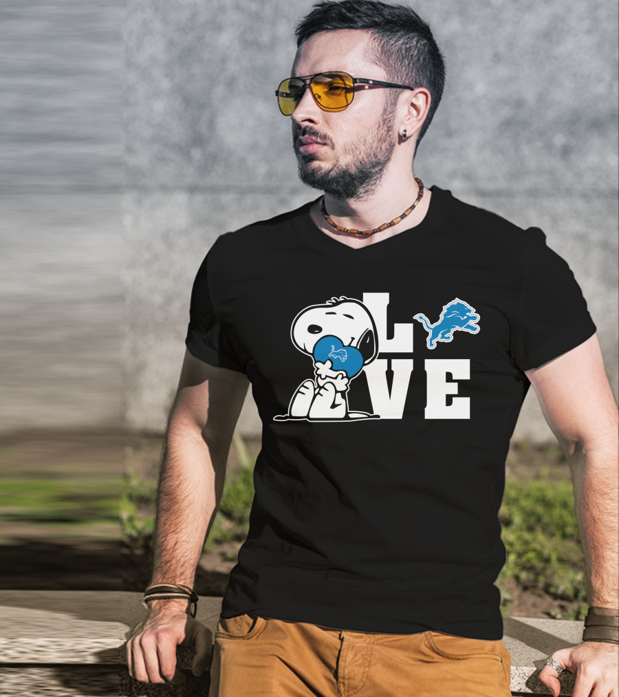 Snoopy Love Lions Football Detroit T-Shirt